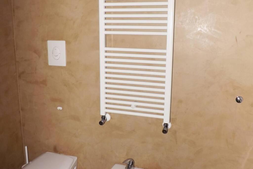 トラーニCasa Morola Monolocaleアパートメント エクステリア 写真